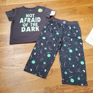 NWT - OshKosh pajama set